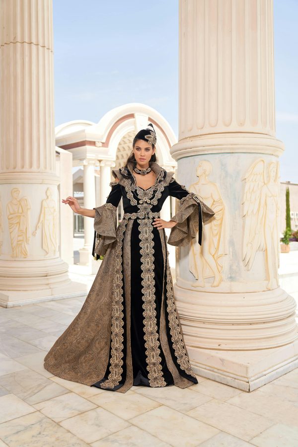 Les tendances incontournables : djellaba et caftan marocains